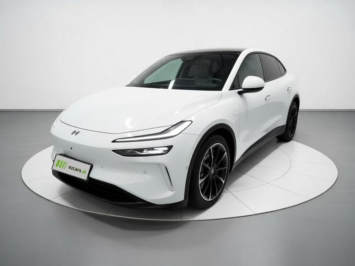 L60 2024 60kWh RWD