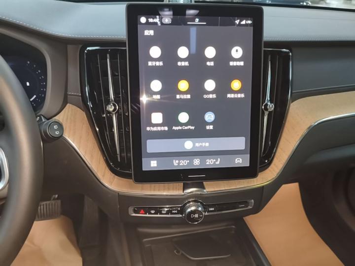 XC60 2026 B5 AWD Sport photo 8