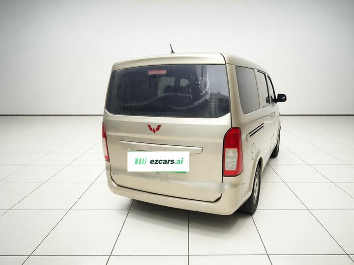 Wuling Rongguang V 2015 1.2L photo 4