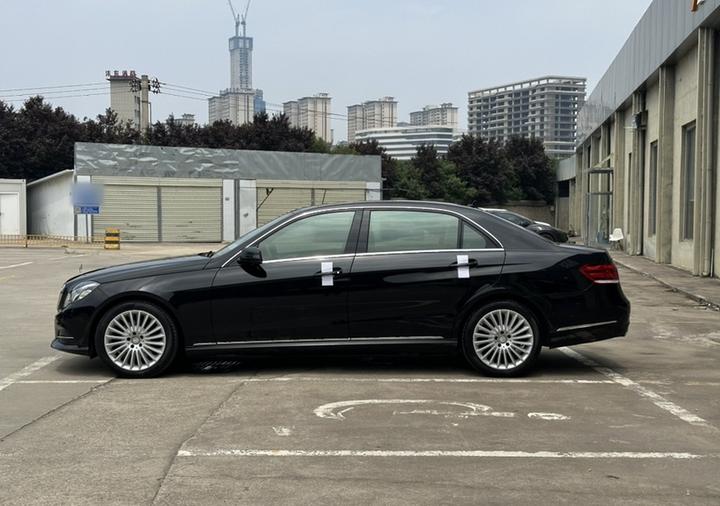 E-Class 2015 Facelift E 200 L photo 4