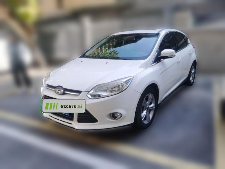 Focus 2012 Hatchback 1.6L MT