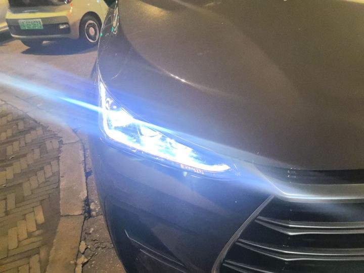 Tang EV 2021 DM-i 112KM Noble photo 7