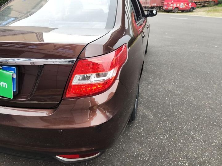 Vision 2017 1.5L MT photo 7