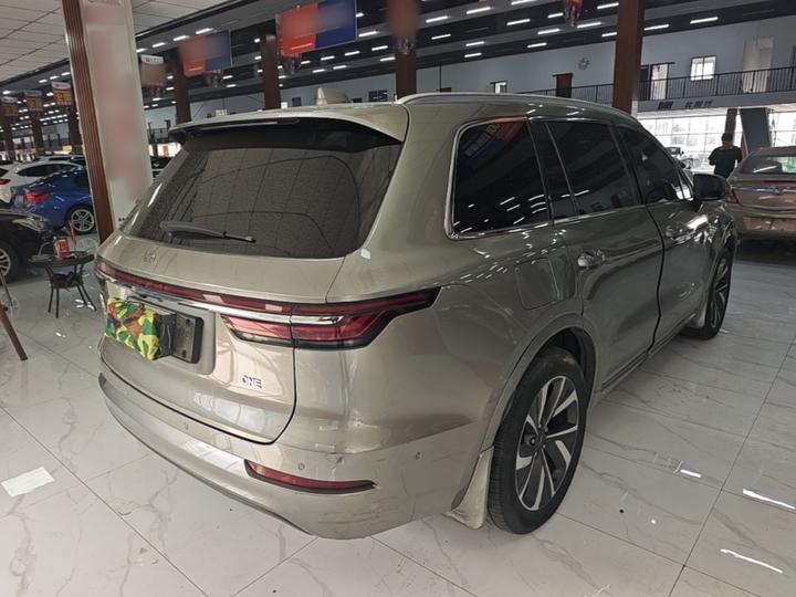 Li Auto ONE 2021 EREV 6-Seater photo 6