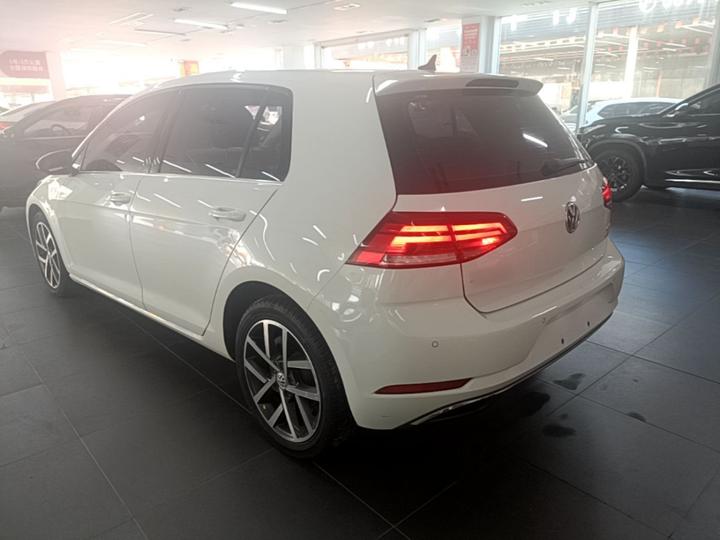 Golf 2020 200TSI DSG Comfort Progressive photo 4