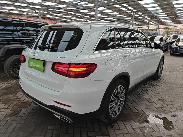 GLC 2017 GLC 260 4MATIC Dynamic photo 4