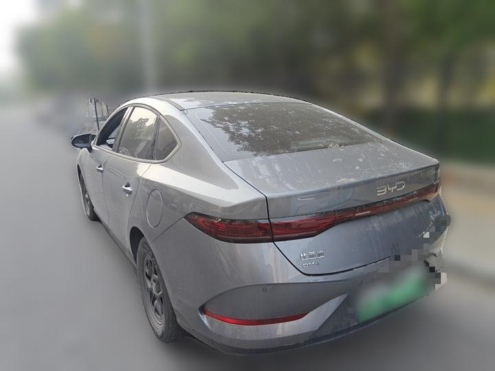 Qin PLUS 2025 DM-i ADAS 55KM Leading photo 4