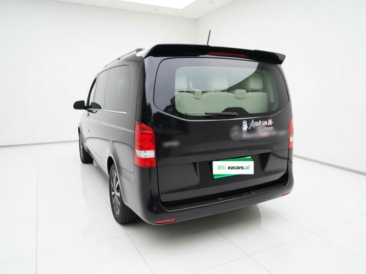 Vito 2023 2.0T Elite 9-Seater photo 4