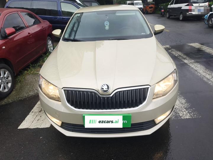 Octavia 2015 1.6L AT photo 2