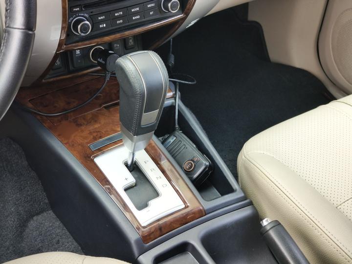 Pajero 2013 3.0L AT RWD Luxury photo 5