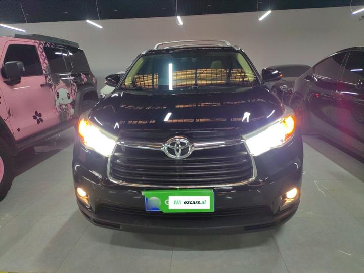 Highlander 2017 2.0T AWD Luxury 7-Seater photo 2