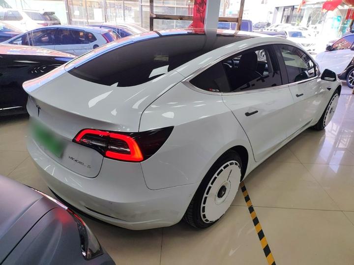 Model 3 2019 Standard Range RWD Upgraded photo 6