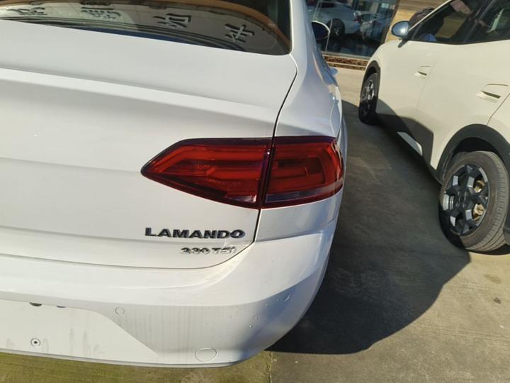 Lamando 2018 230TSI DSG photo 7