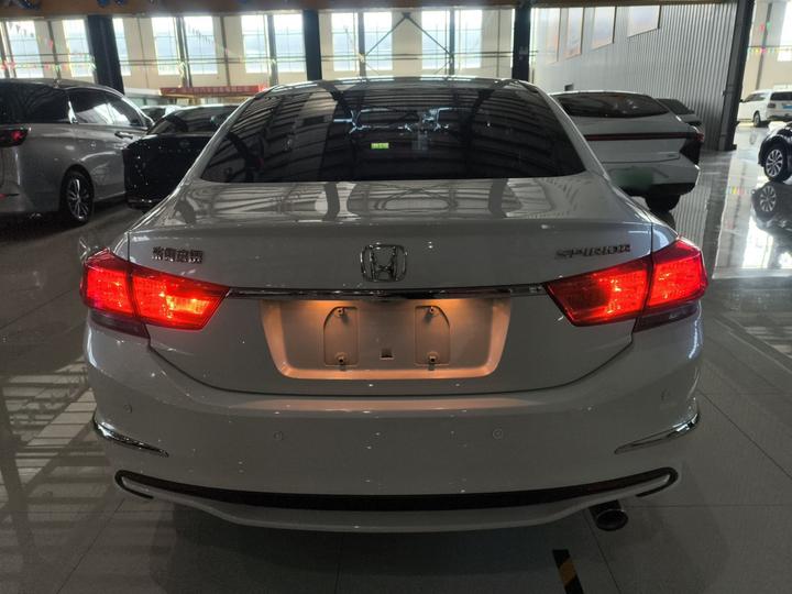 Spirior 2017 2.0L Comfort photo 3