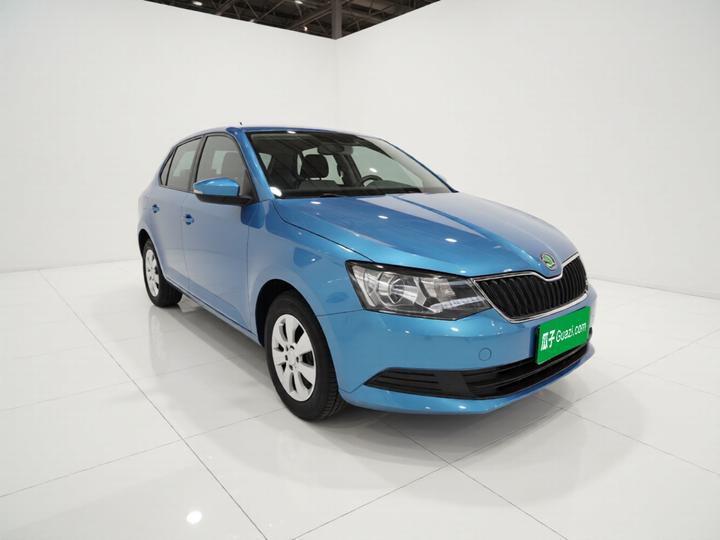 Fabia 2015 1.4L AT photo 3