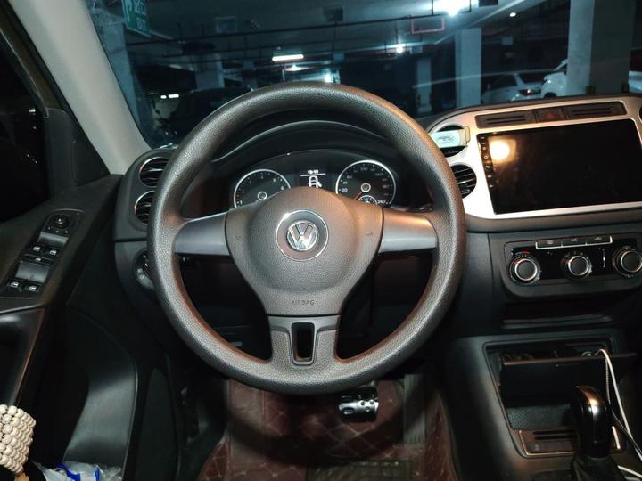 Tiguan 2016 300TSI AT RWD photo 7