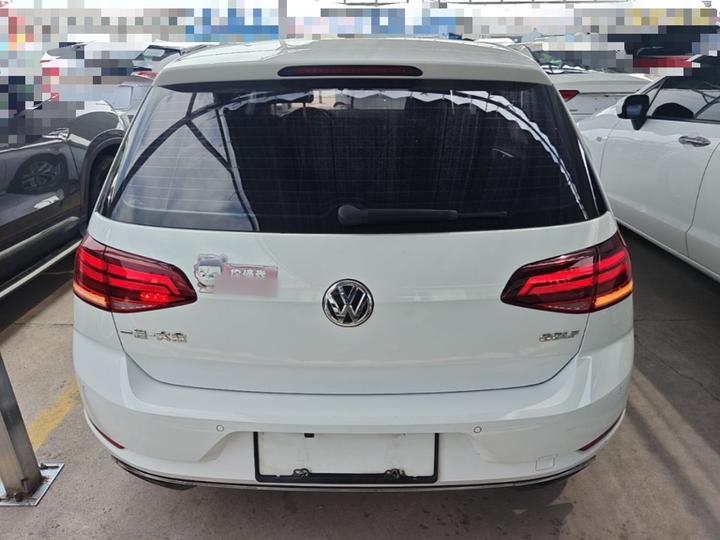 Golf 2018 230TSI AT Comfort photo 3