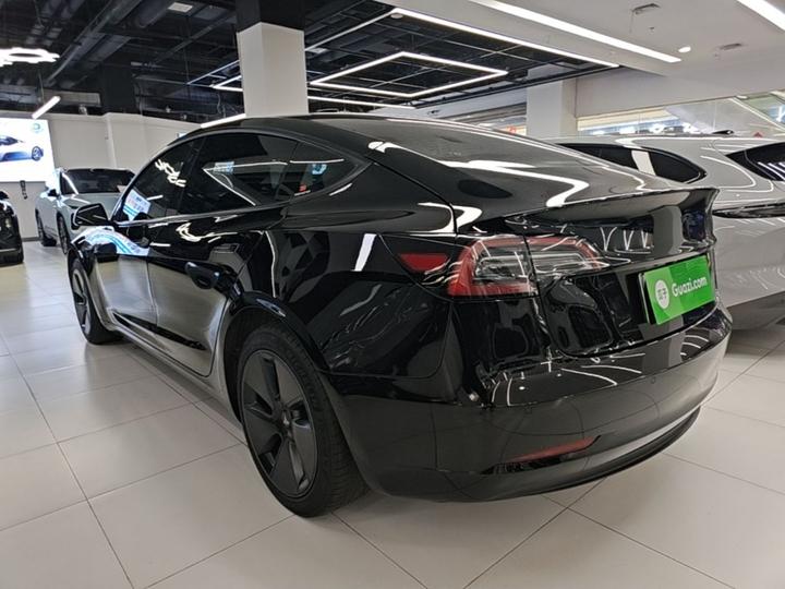 Model 3 2022 RWD photo 4
