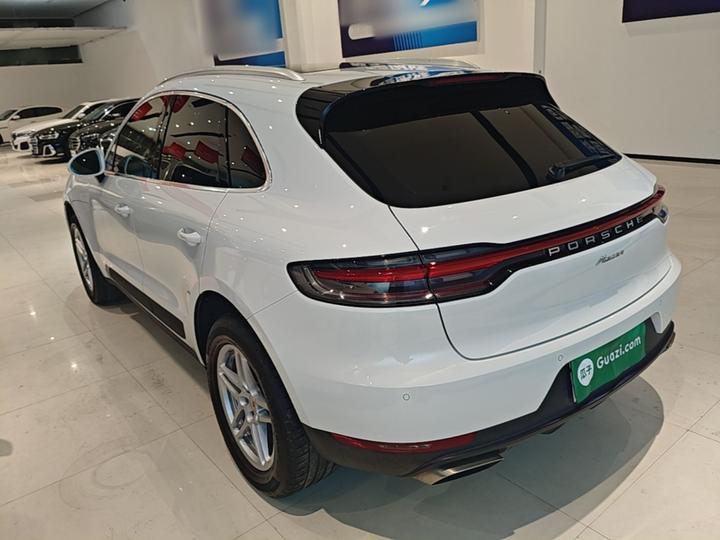 2021 Macan 2.0T photo 4