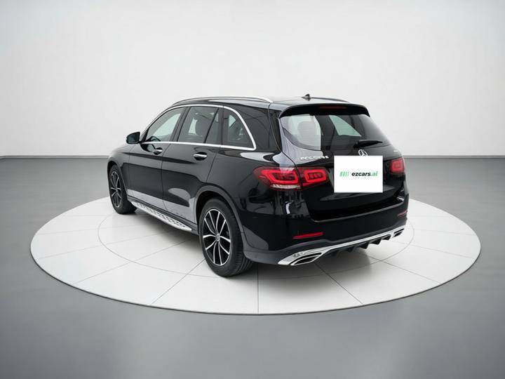 GLC 2020 Facelift GLC 260 L 4MATIC Luxury photo 4