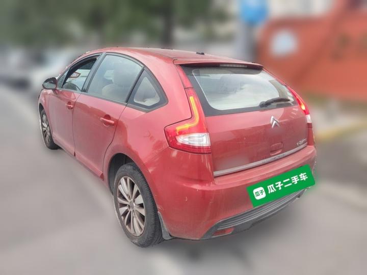 2013 Hatchback 1.6L AT photo 4