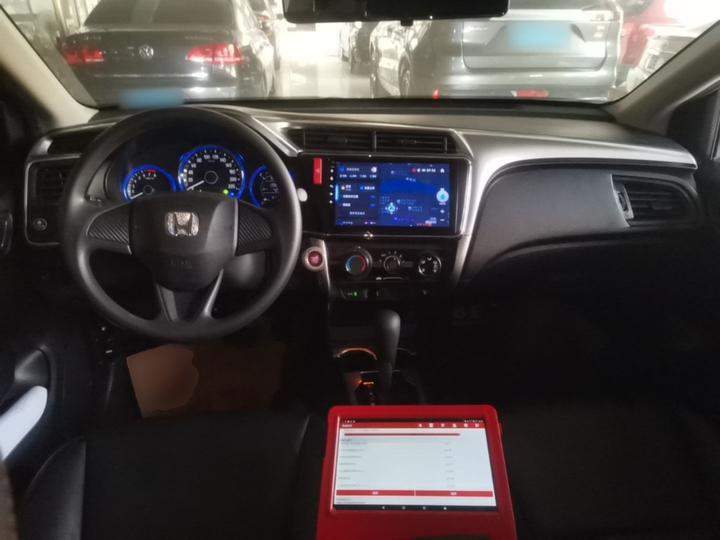 2017 1.5L CVT Elite photo 5