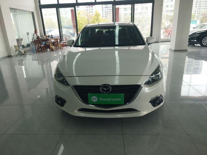 3 Axela 2014 Sedan 1.5L AT Luxury photo 2
