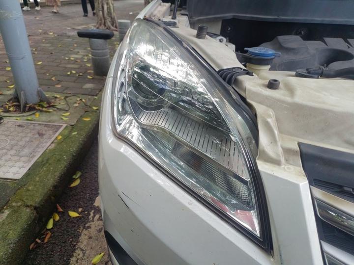 CS35 2016 1.6L MT Luxury IV photo 7