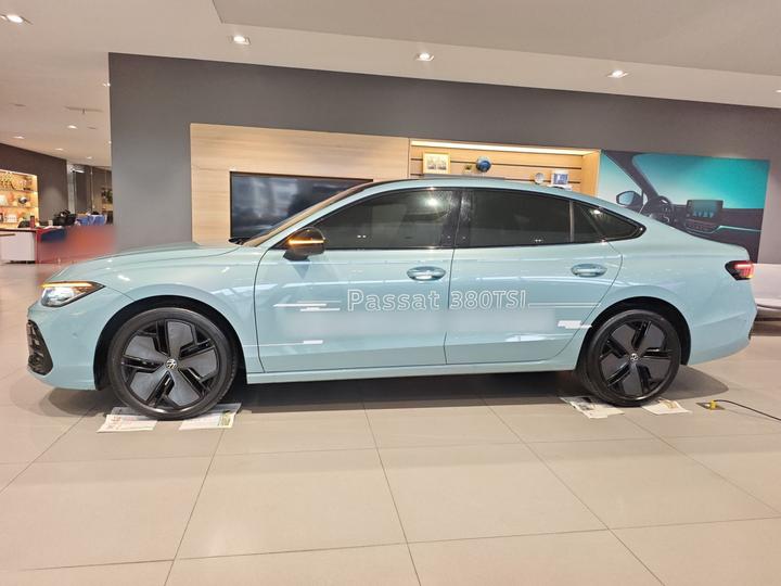 Passat 2025 Pro 380TSI photo 4
