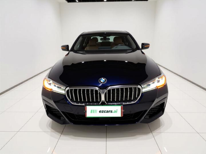 5 Series 2022 Facelift 525Li M Sport Package photo 2