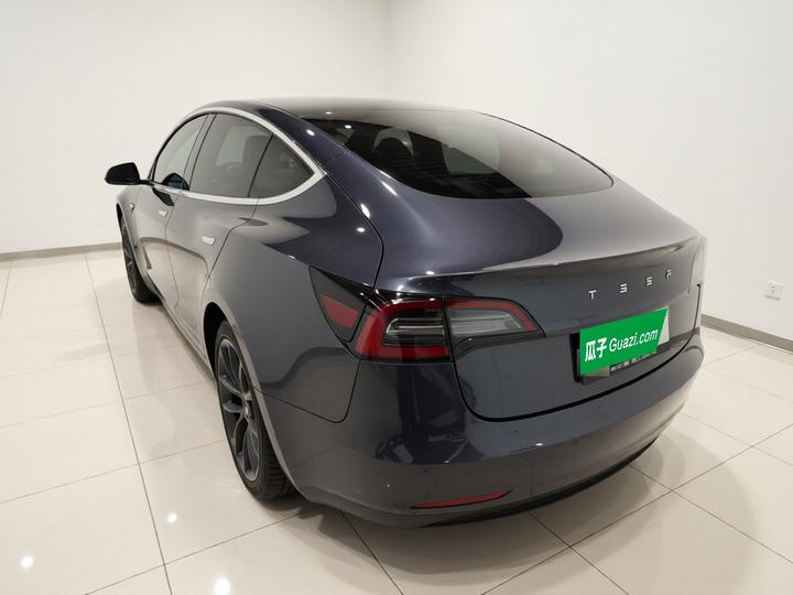 Model 3 2021 Performance AWD photo 4