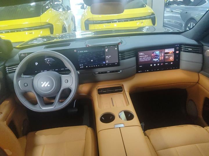 IM Motors LS8 2026 52 Max+ 6-Seater photo 5
