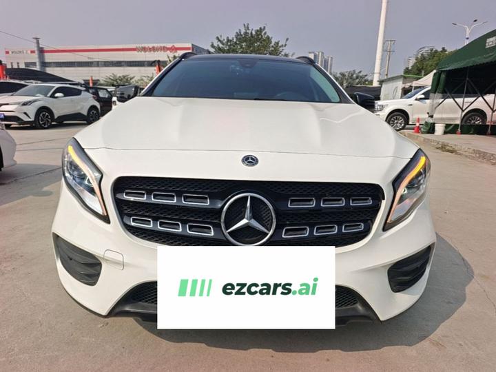 GLA 2018 GLA 220 4MATIC Sport photo 2