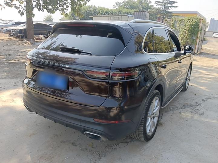 2018 Cayenne 3.0T photo 4