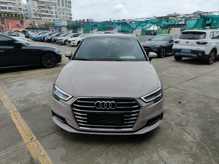 A3 2018 30 Anniversary Sportback 35 TFSI photo 2