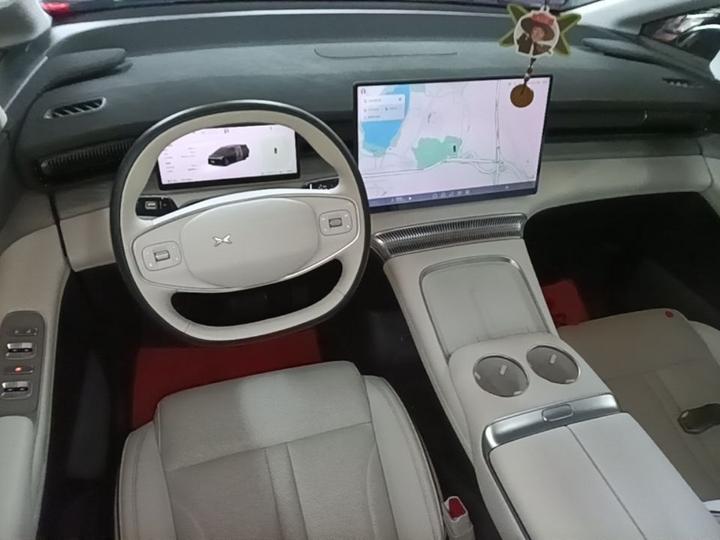X9 2024 640 AWD Performance Max photo 5
