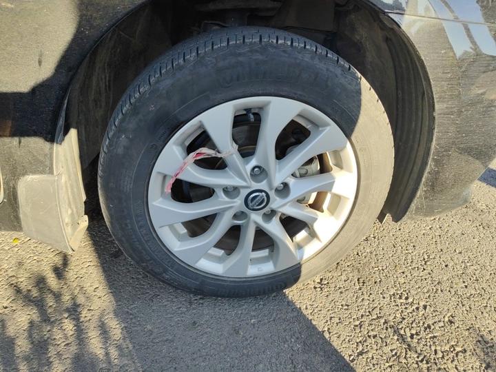 Sylphy 2018 1.6XV CVT Exclusive photo 8