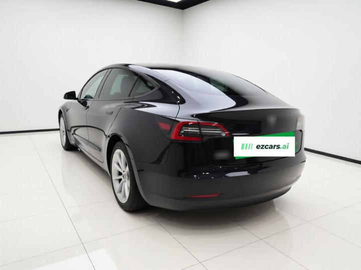Model 3 2022 RWD photo 4