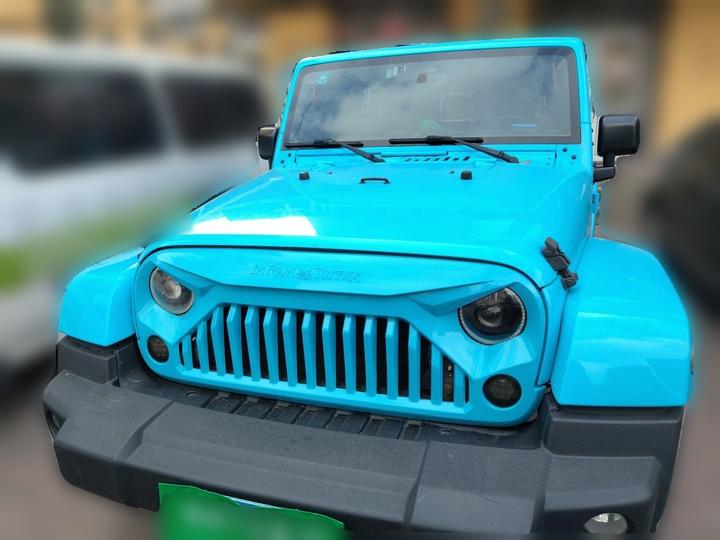 Wrangler 2014 3.0L Sahara 4-Door photo 2