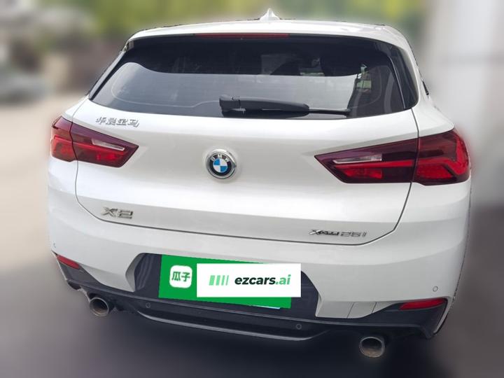 X2 2022 sDrive25i M Sport Package photo 3