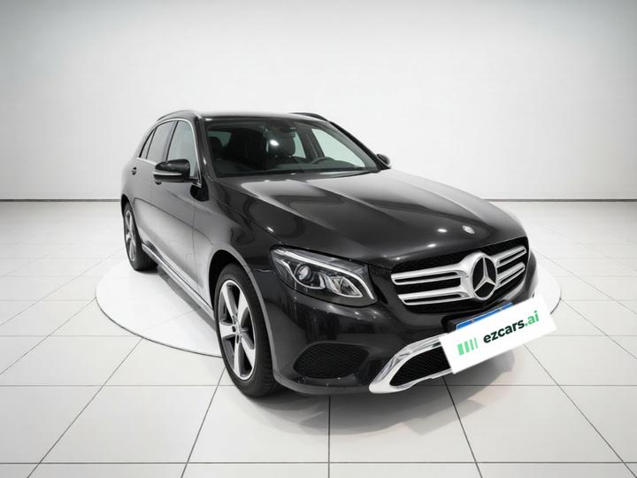 GLC 2016 GLC 260 4MATIC Luxury photo 3