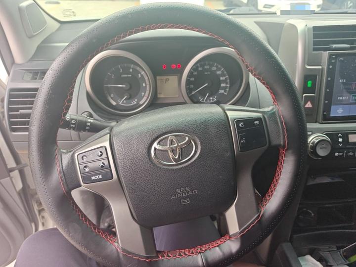 Prado Imported 2010 2.7L AT Standard photo 6