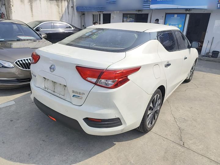 2016 1.6L CVT Smart Cool photo 6