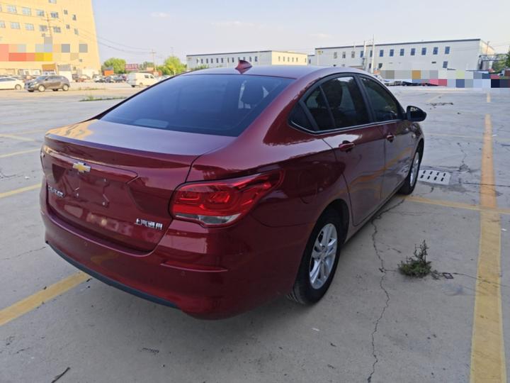 Cavalier 2019 320 AT photo 4