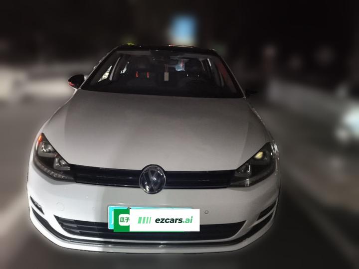 Golf 2017 230TSI AT Luxury Anniversary Edition photo 2