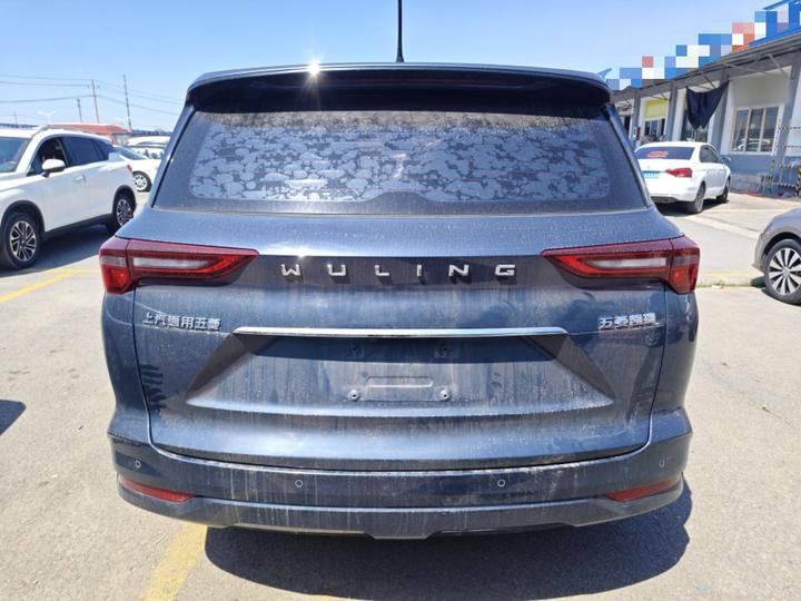 Wuling 2020 1.5T CVT Elite photo 3