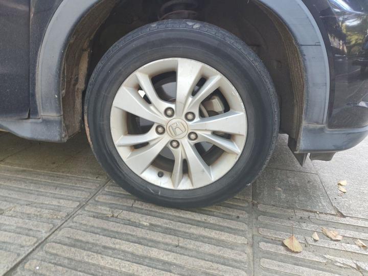 Vezel 2017 1.5L CVT RWD Comfort photo 8