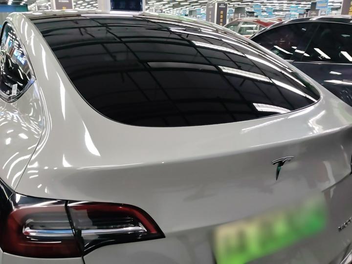 Model Y 2022 RWD photo 3