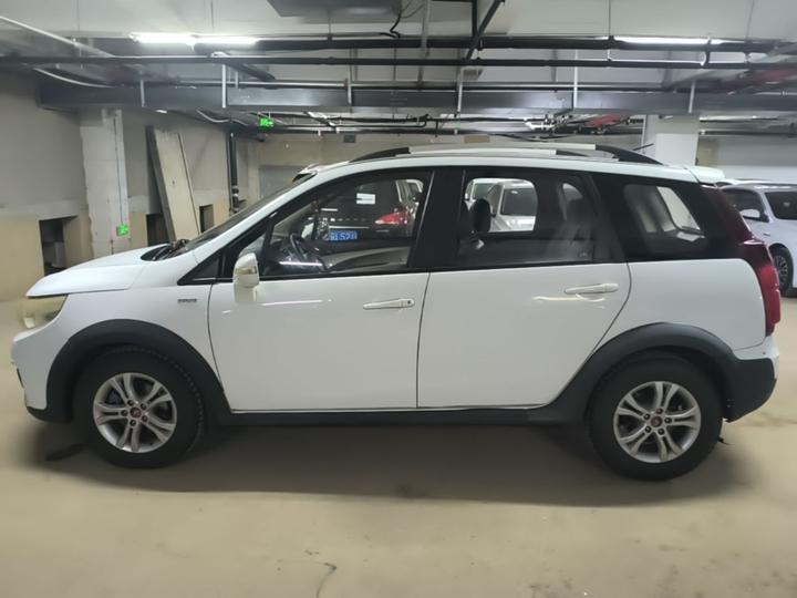 XV 2015 1.6L CVT Comfort photo 4