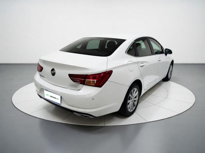 Verano 2015 Sedan 20T DCT Leading photo 6